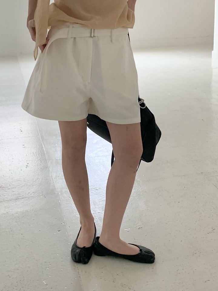 Logarden - Korean Women Fashion - #momslook - Mare Short Pants - 6