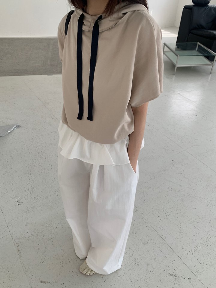 Logarden - Korean Women Fashion - #momslook - Contrast Short Sleeve Hoodie - 10