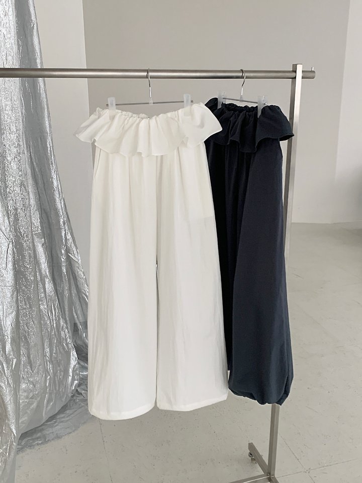 Logarden - Korean Women Fashion - #momslook - Ruffle Wide Pants - 2