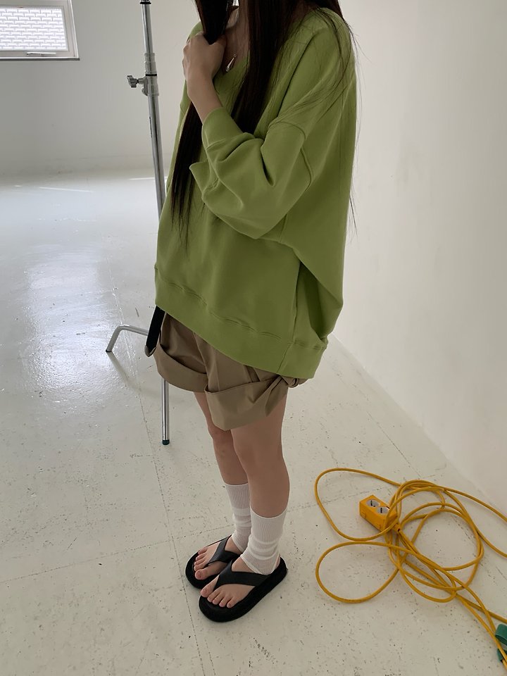 Logarden - Korean Women Fashion - #momslook - V Half Sweatshirt - 5