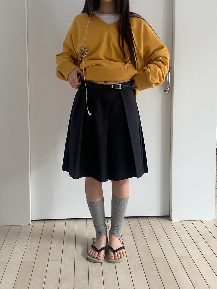 Logarden - Korean Women Fashion - #momslook - Unbalanced Big Half Pants - 5
