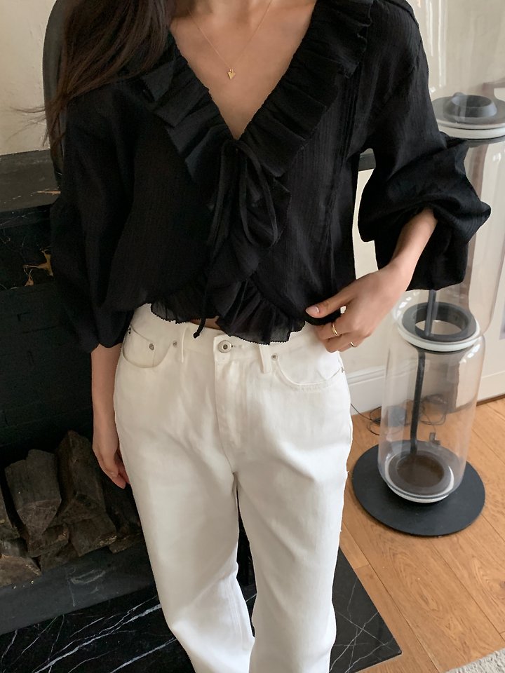 Logarden - Korean Women Fashion - #pursuepretty - Frill Embroidery Blouse - 3