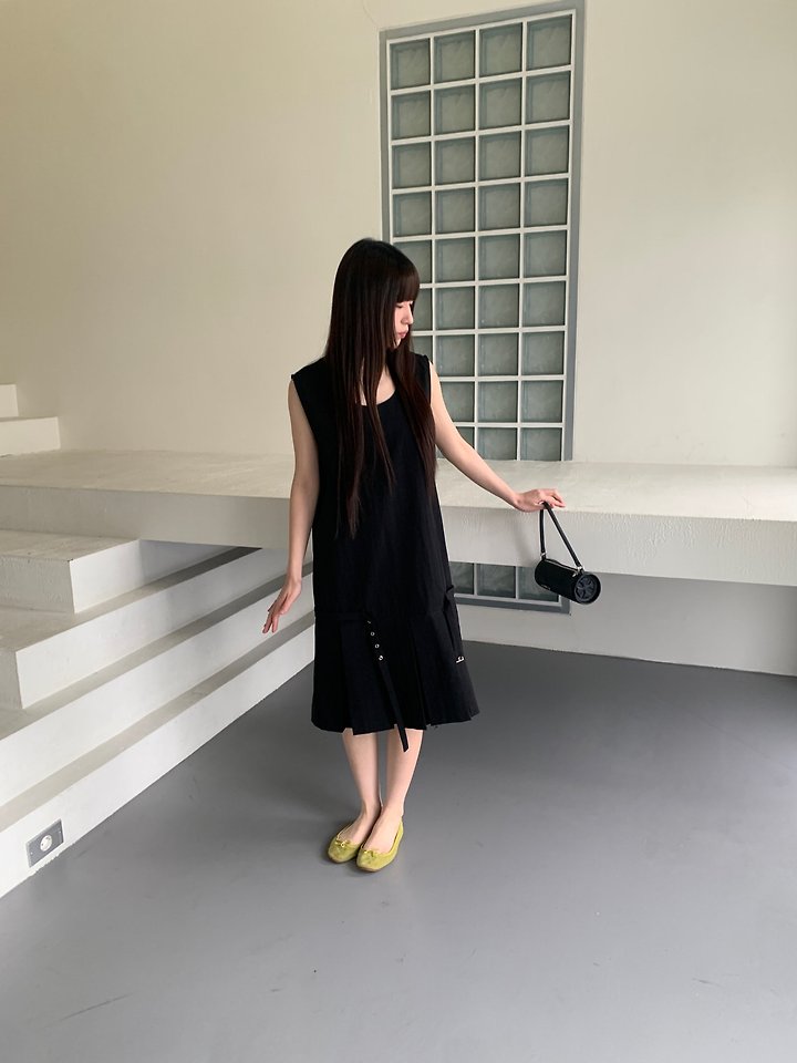 Logarden - Korean Women Fashion - #thatsdarling - Low Belt One-piece - 5