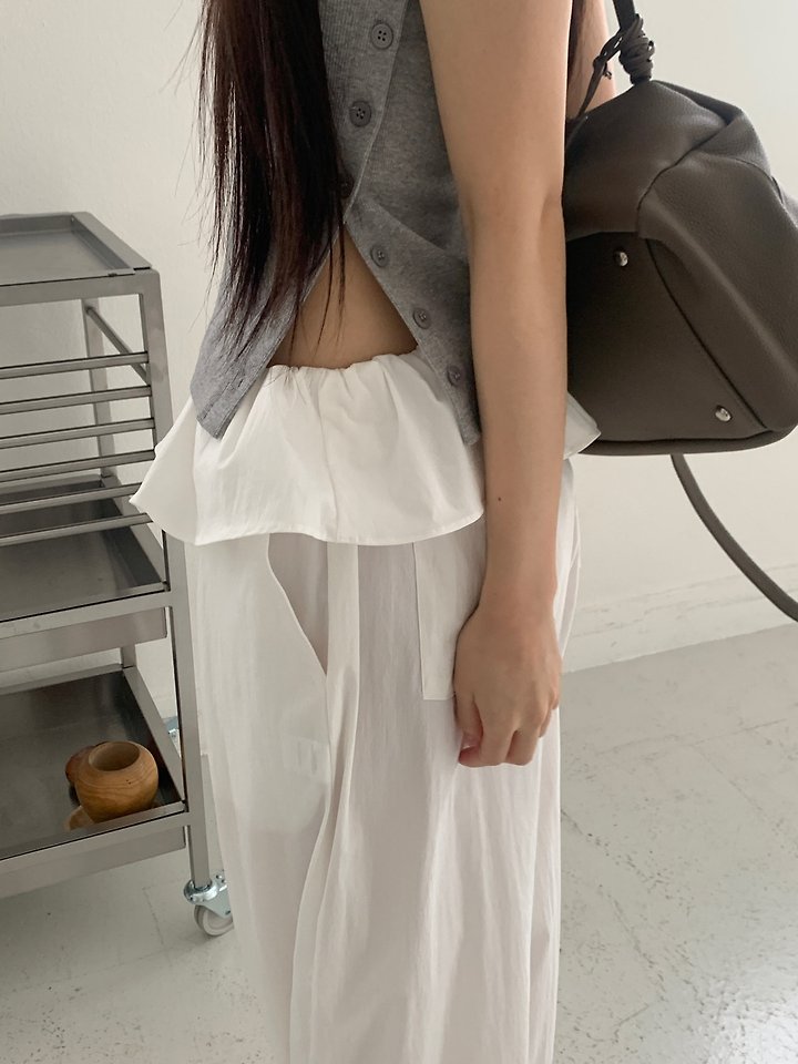 Logarden - Korean Women Fashion - #thelittlethings - Button Sleeveless Top - 9