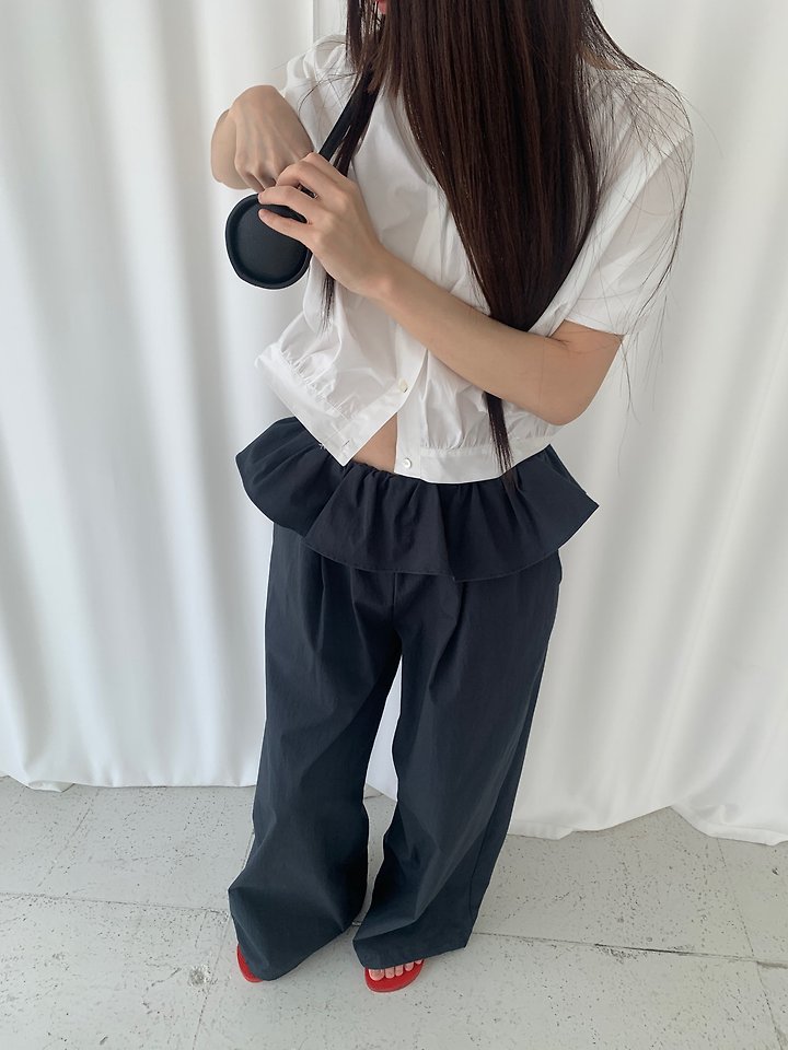 Logarden - Korean Women Fashion - #vintagekidsstyle - Ruffle Wide Pants - 11