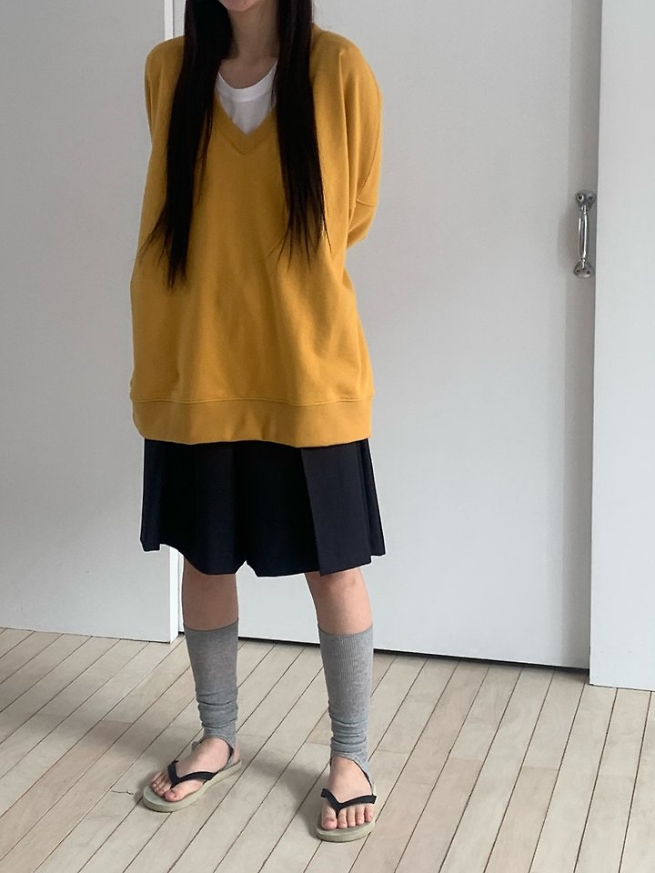 Logarden - Korean Women Fashion - #momslook - Unbalanced Big Half Pants - 4