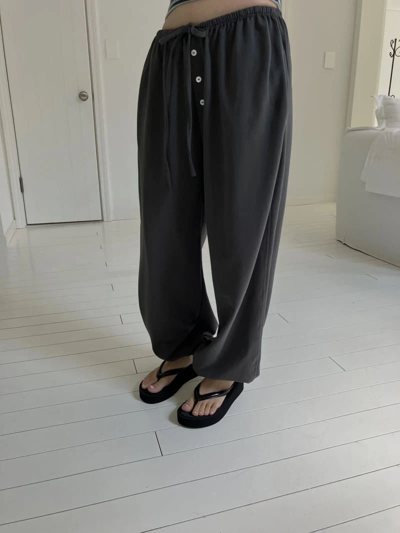 Made - Korean Women Fashion - #momslook - Jogger Pants - 10