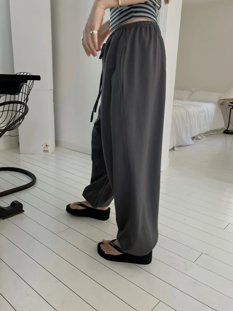 Made - Korean Women Fashion - #momslook - Jogger Pants - 12