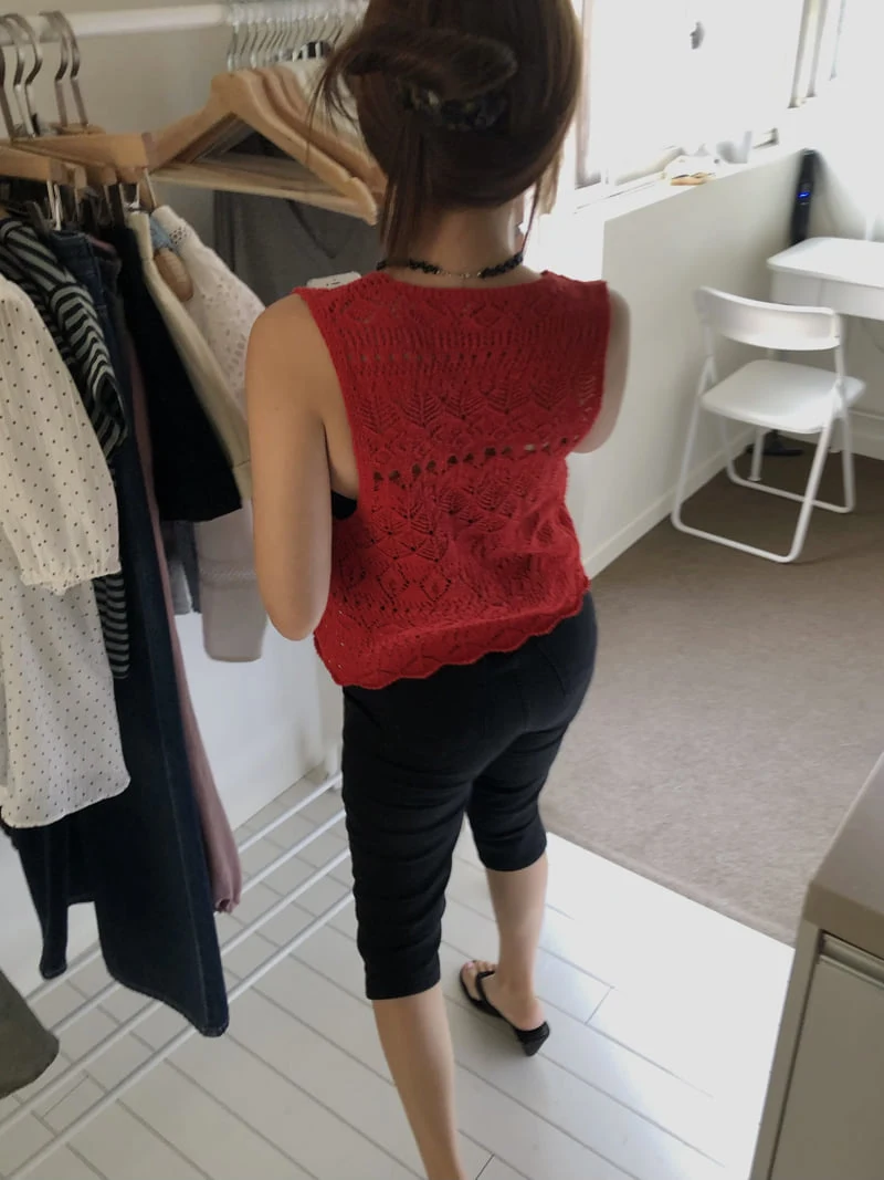 Made - Korean Women Fashion - #momslook - Deluna Vest Sleeveless Top - 10