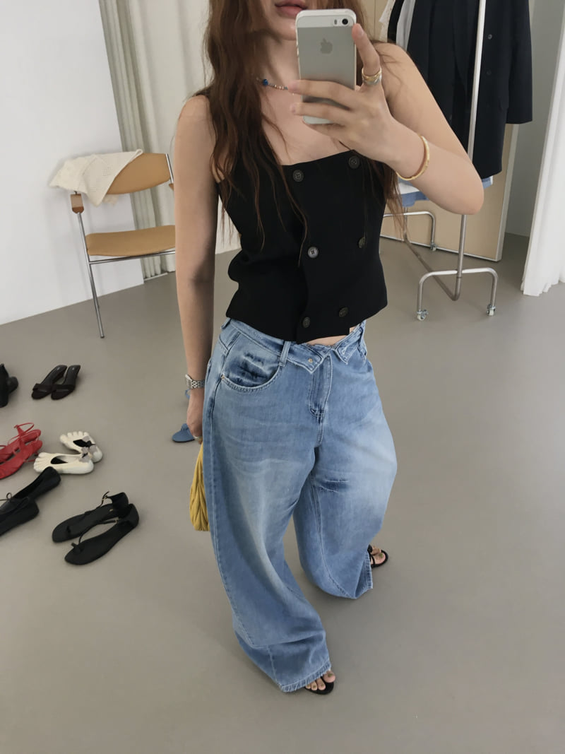Made - Korean Women Fashion - #momslook - Maje Vest - 11