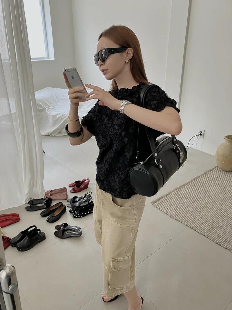 Made - Korean Women Fashion - #momslook - Loha Blouse - 9