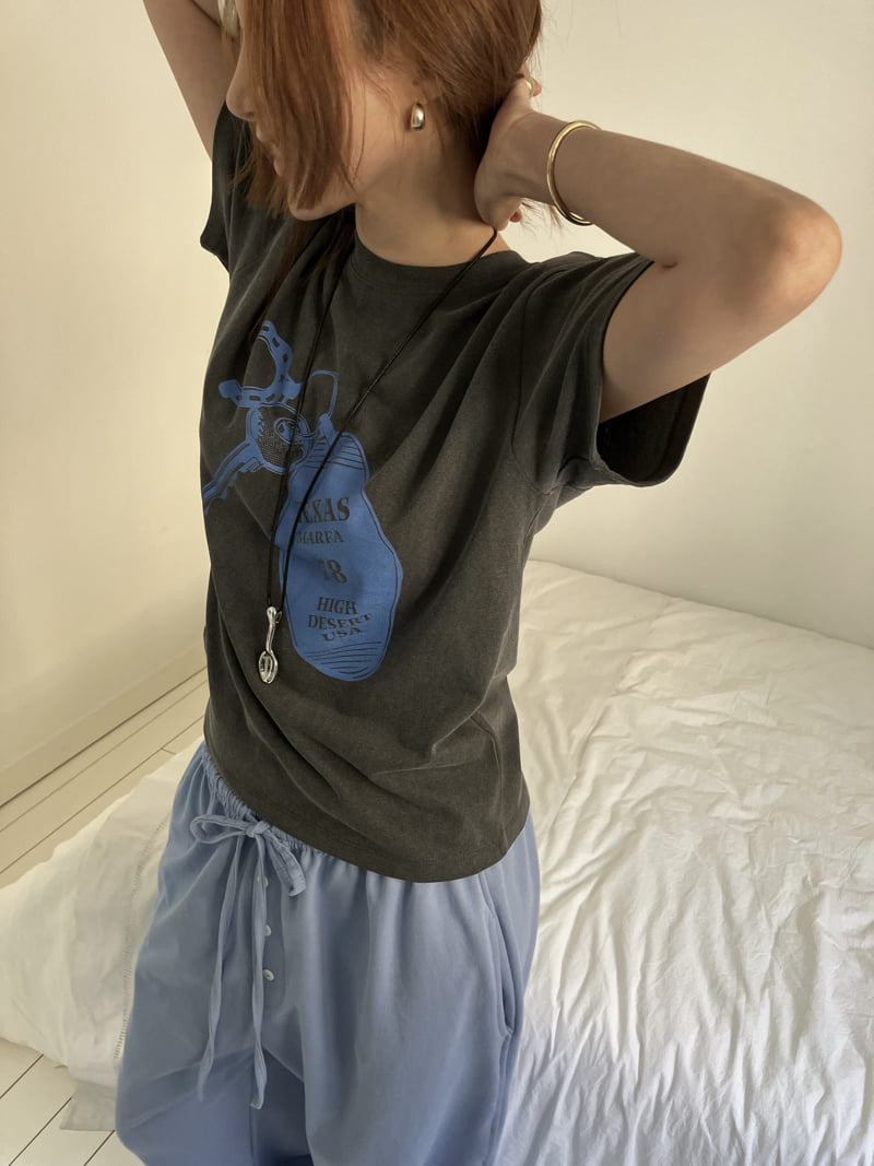 Made - Korean Women Fashion - #womensfashion - Key Tee - 11