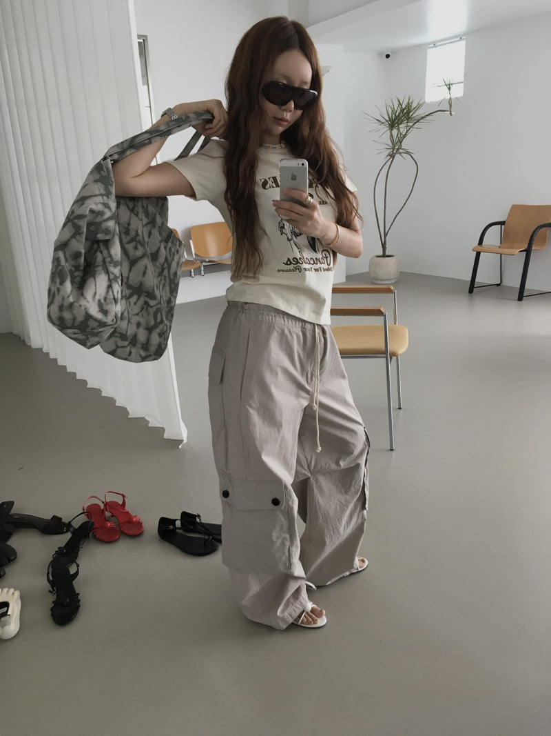 Made - Korean Women Fashion - #womensfashion - Lotion Cargo Pants - 9