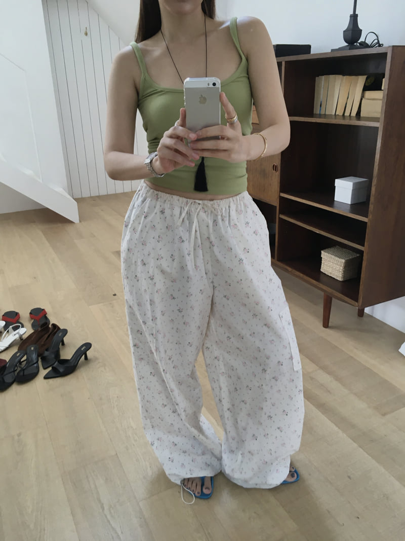 Made - Korean Women Fashion - #womensfashion - Flower Pants - 11