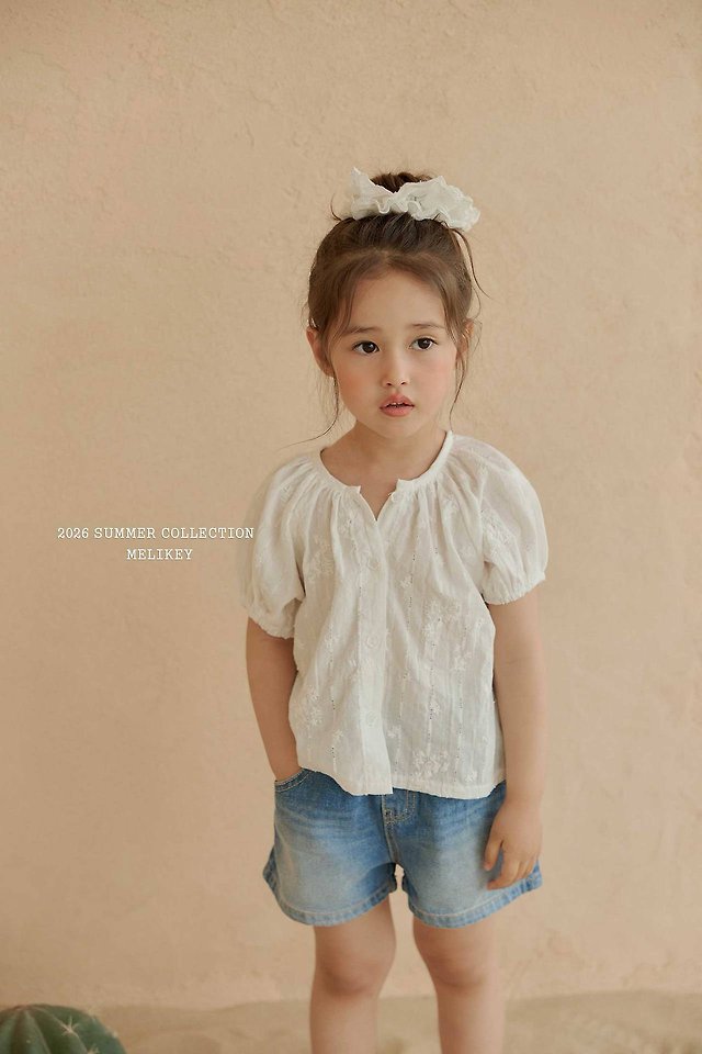 Melikey - Korean Children Fashion - #kidsshorts - Dandelion Shirring Blouse - 11