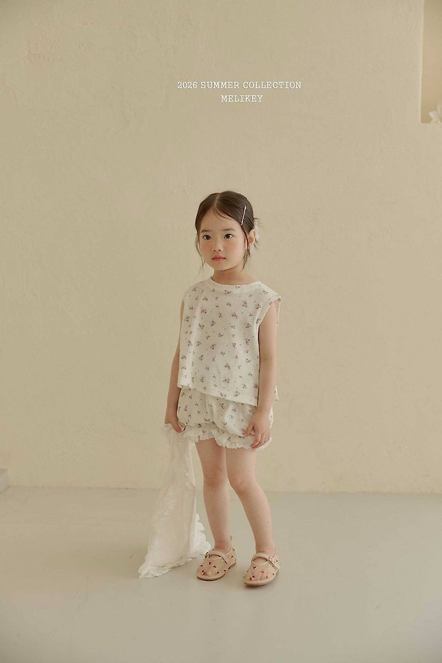 Melikey - Korean Children Fashion - #kidsshorts - Bonbon Pumpkin Pants - 4