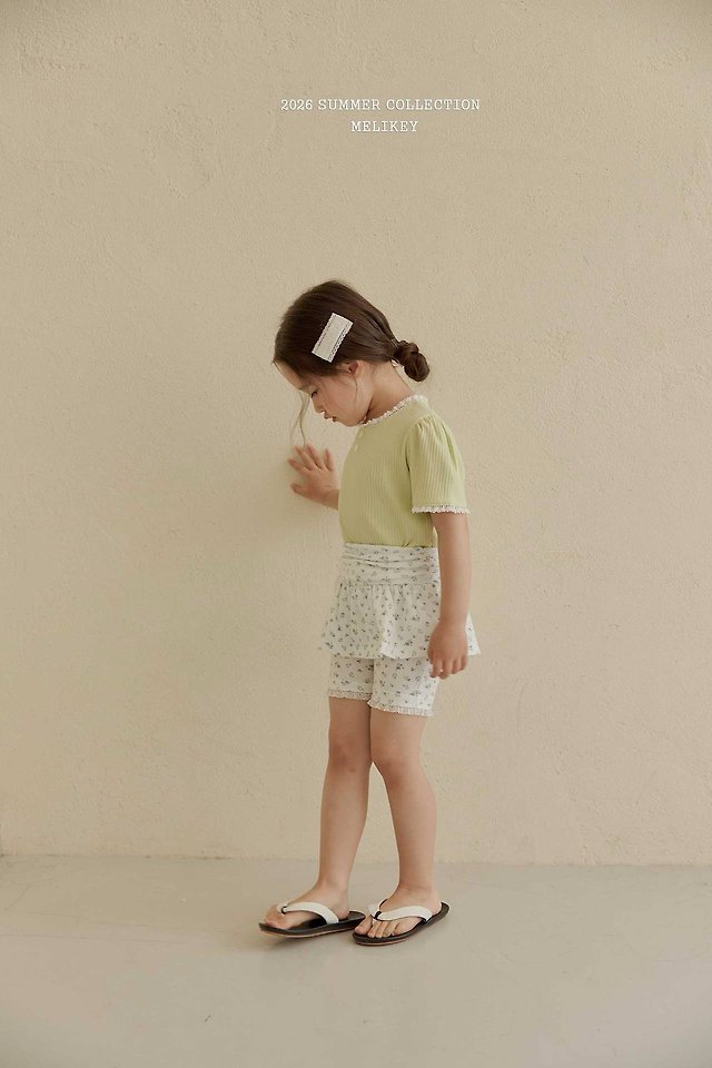 Melikey - Korean Children Fashion - #prettylittlegirls - Shirring Skirt Leggings - 12