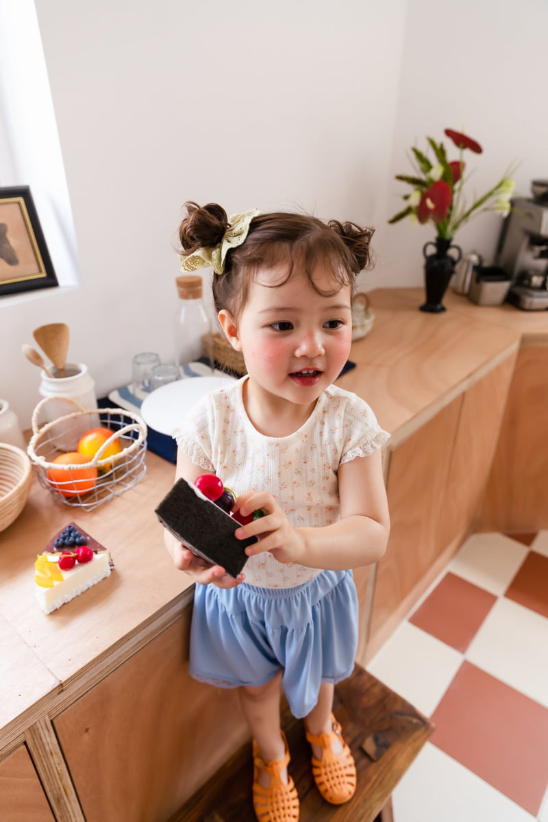 Milk Powder - Korean Children Fashion - #kidsshorts - Swan Tee - 9