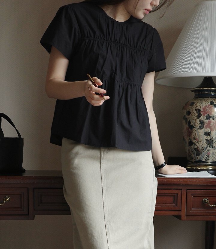 Moani - Korean Women Fashion - #momslook - Plain Shirring Blouse - 2