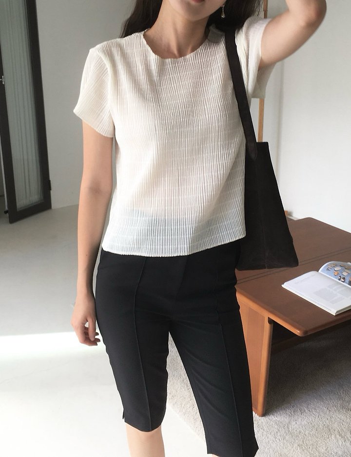 Moani - Korean Women Fashion - #momslook - Pleats O Neck Top - 11