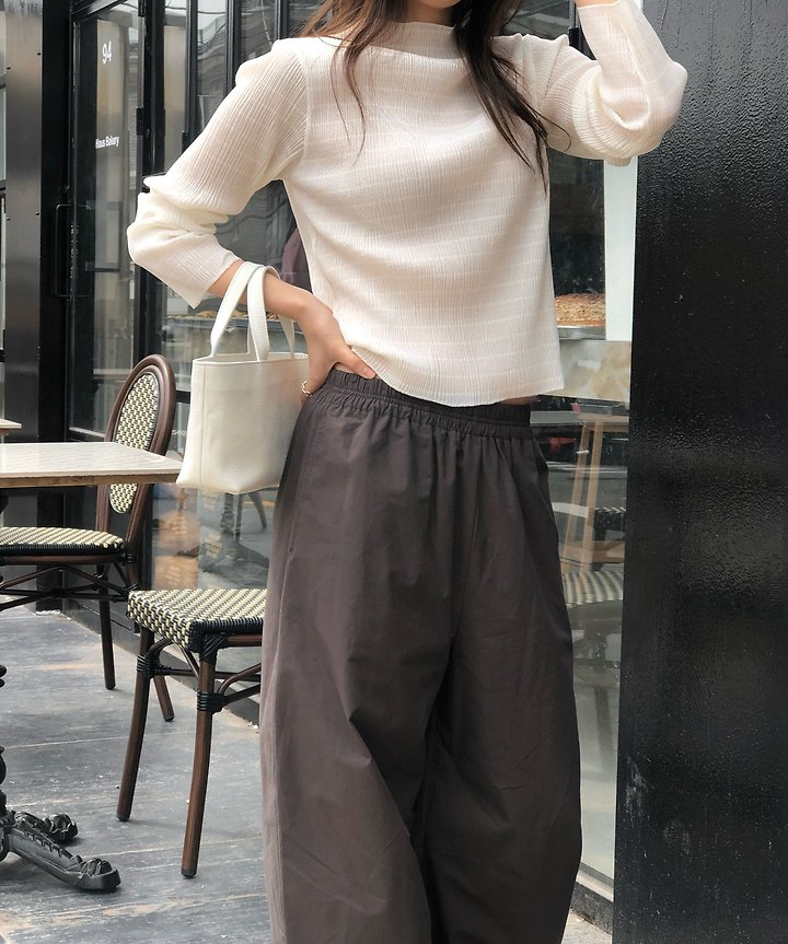 Moani - Korean Women Fashion - #womensfashion - Summer Cotton Curved Pants - 4
