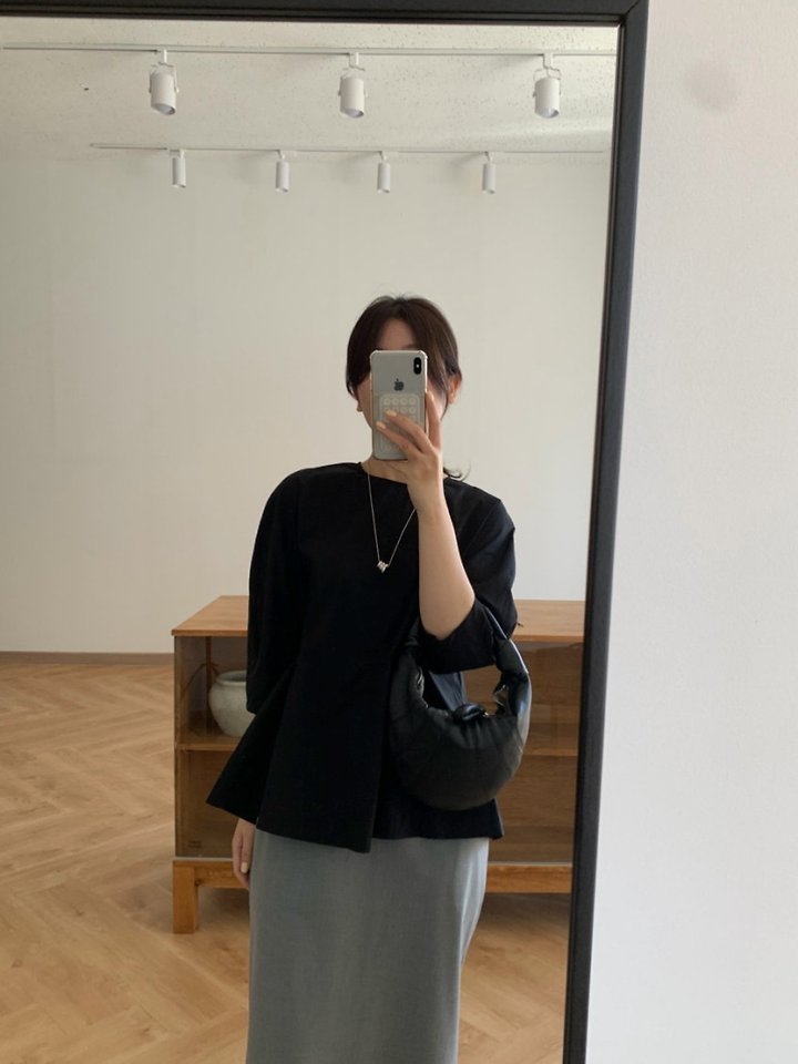 Moani - Korean Women Fashion - #momslook - Volume Flare Blouse - 2