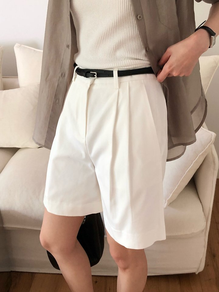 Moani - Korean Women Fashion - #momslook - Twill Cotton Pintuck Shorts - 10