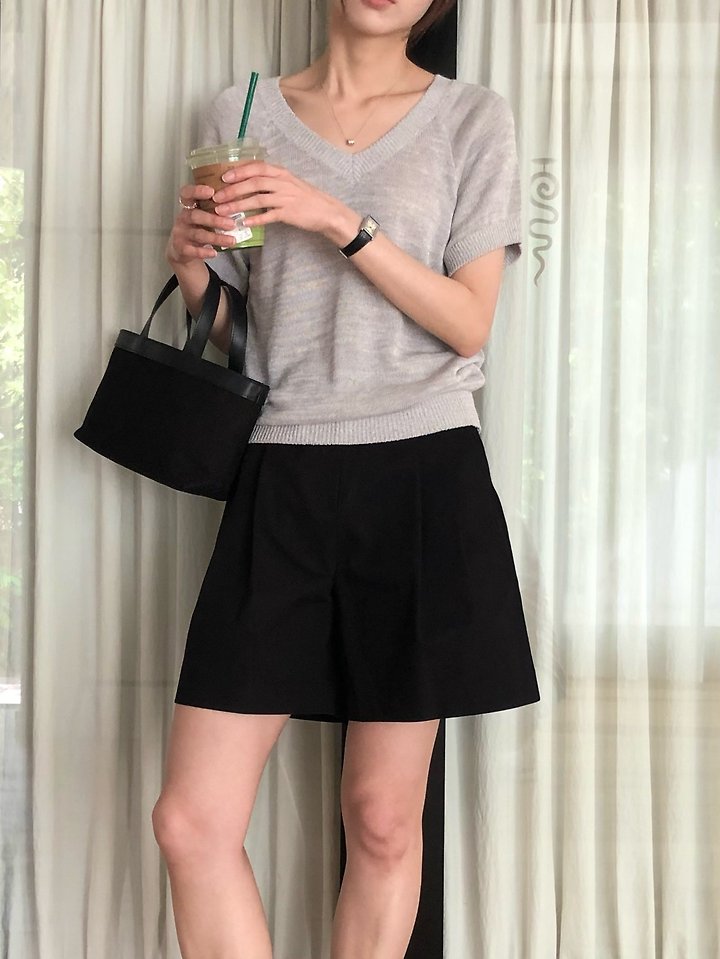 Moani - Korean Women Fashion - #momslook - Twill Cotton Pintuck Shorts - 2