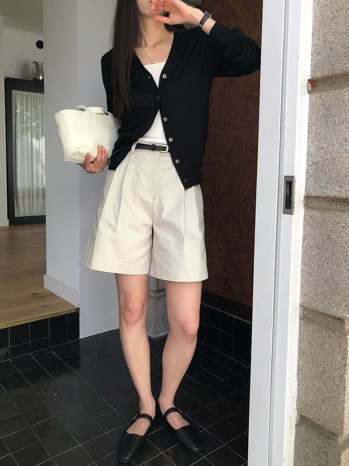 Moani - Korean Women Fashion - #momslook - Twill Cotton Pintuck Shorts - 6