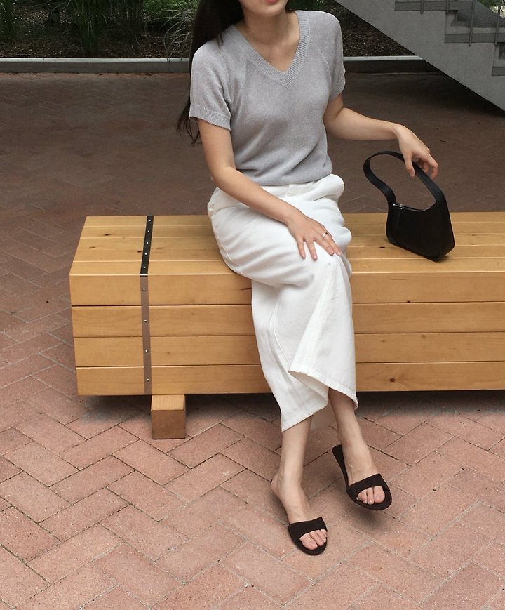 Moani - Korean Women Fashion - #shopsmall - Linen Salt V-Neck Half Sleeve Knit - 5