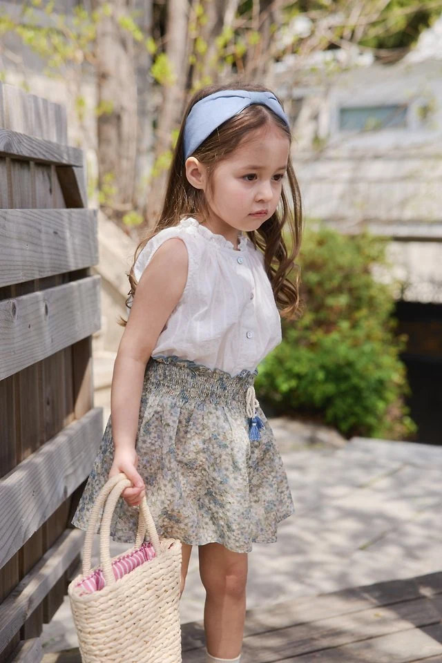 Mon Atelier - Korean Children Fashion - #designkidswear - Frill Neck Blouse - 11
