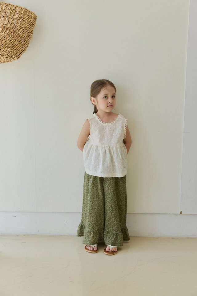 Mon Atelier - Korean Children Fashion - #littlefashionista - Cross Sleeveless Blouse - 3