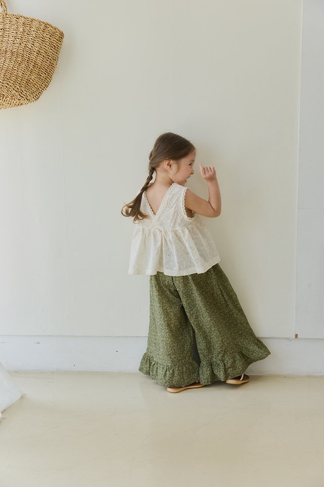 Mon Atelier - Korean Children Fashion - #littlefashionista - Cross Sleeveless Blouse - 4