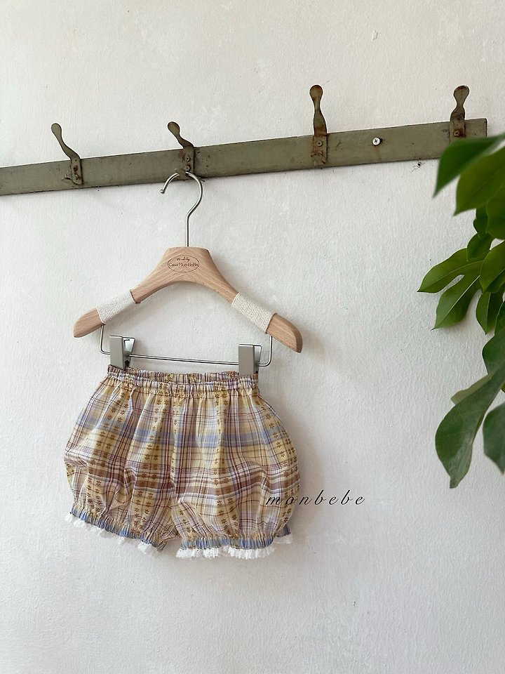 Monbebe - Korean Baby Fashion - #babyoutfit - Check Peony Balloon Shorts - 2