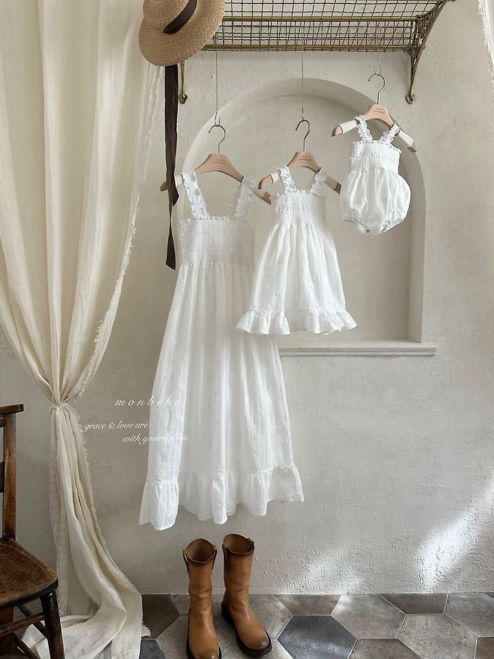 Monbebe - Korean Baby Fashion - #babywear - Lace Smock Suit - 2
