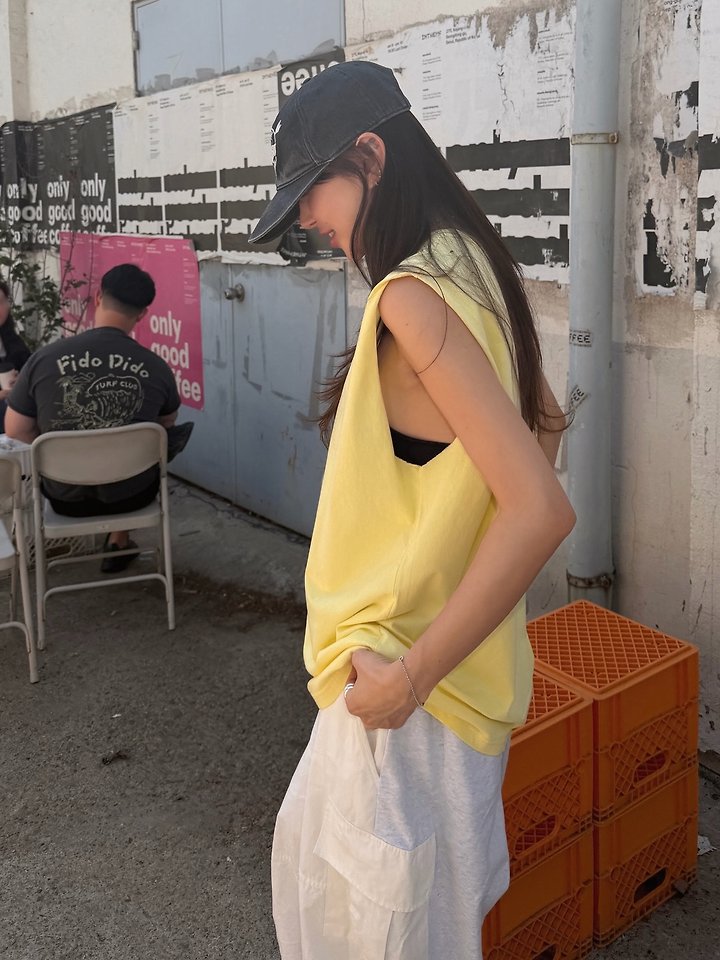 Moran Women - Korean Women Fashion - #momslook - Cold Water Sleeveless Top - 3
