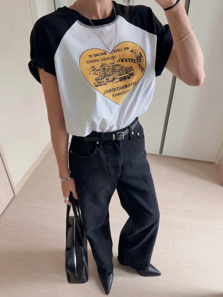 Moran Women - Korean Women Fashion - #momslook - Heart Raglan Tee - 11