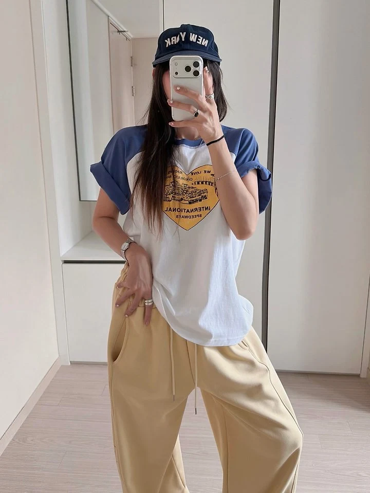 Moran Women - Korean Women Fashion - #momslook - Heart Raglan Tee - 3