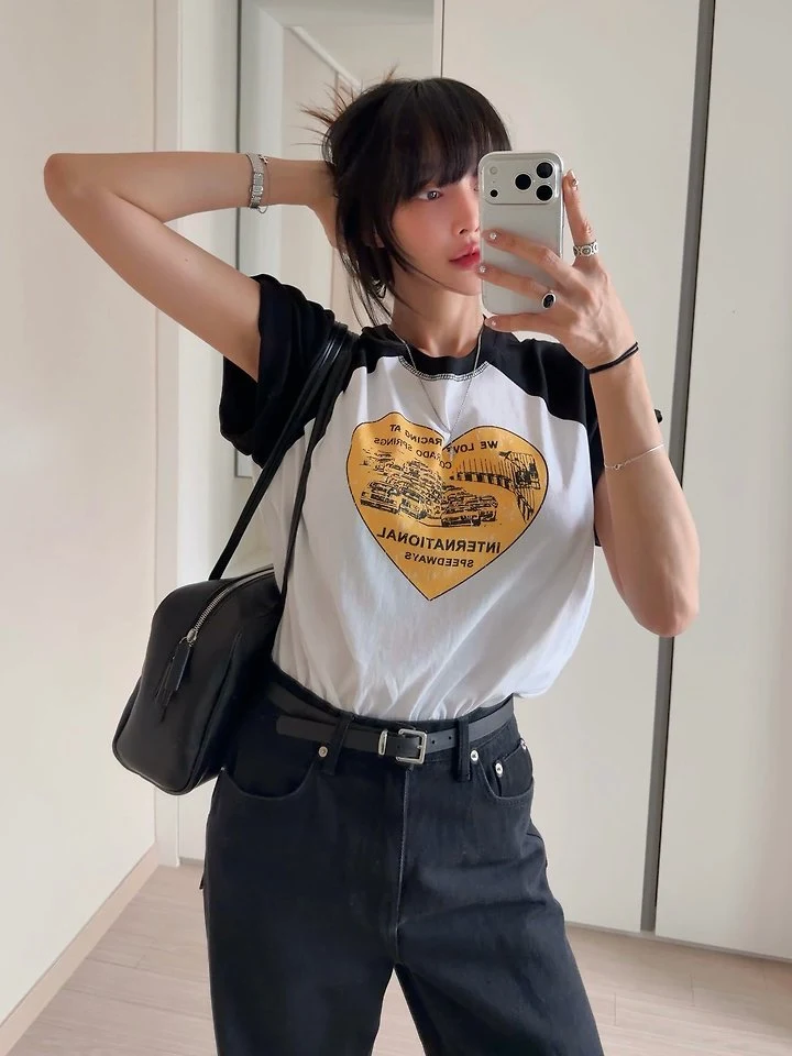 Moran Women - Korean Women Fashion - #momslook - Heart Raglan Tee - 9