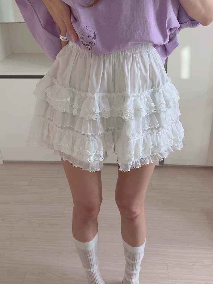 Moran Women - Korean Women Fashion - #restrostyle - Bebe Lace Shorts