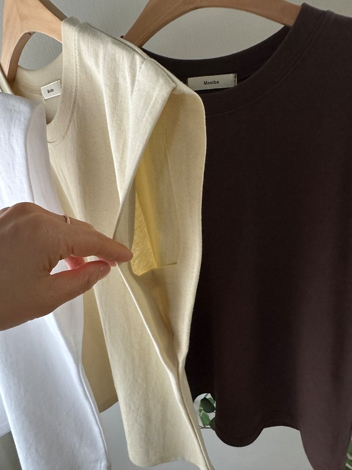 Most - Korean Women Fashion - #momslook - Boxy Sleeveless Tee - 7