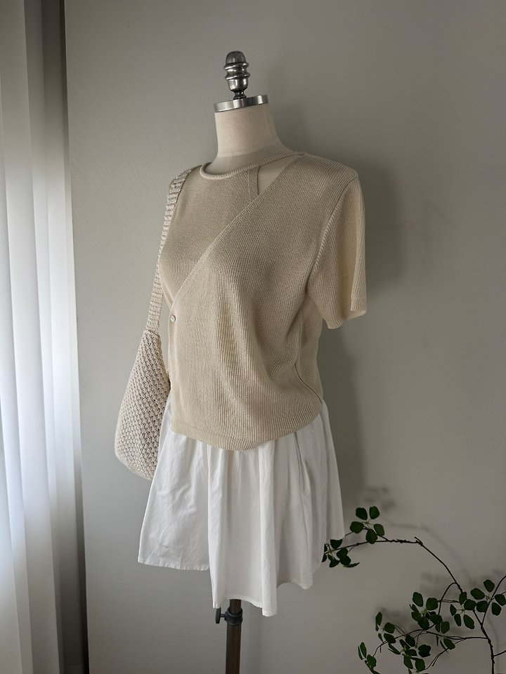 Most - Korean Women Fashion - #momslook - Lindo Knit Top - 2