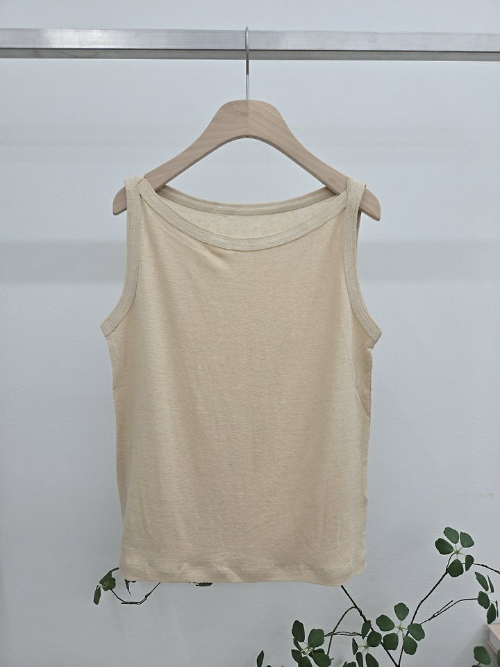 Most - Korean Women Fashion - #womensfashion - Lip Linen Sleeveless Top - 10