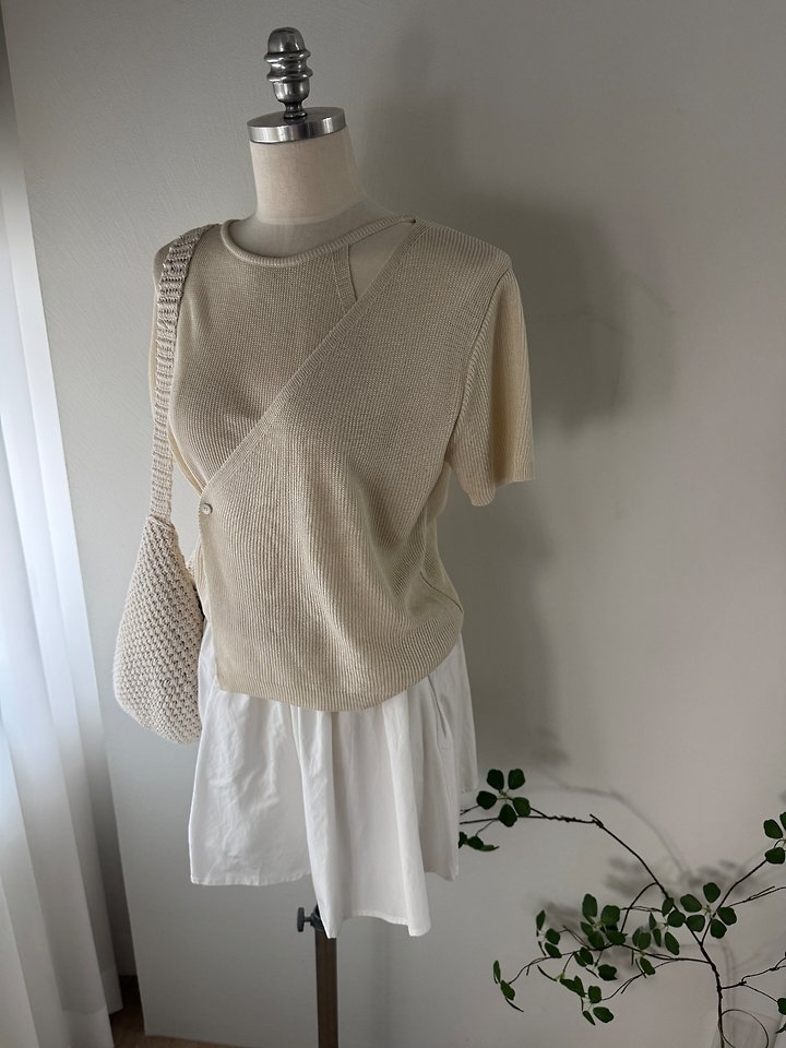 Most - Korean Women Fashion - #womensfashion - Lindo Knit Top - 3