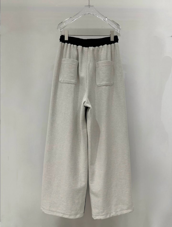 Neroli36 - Korean Women Fashion - #momslook - M Contrast Sweat Pants - 3