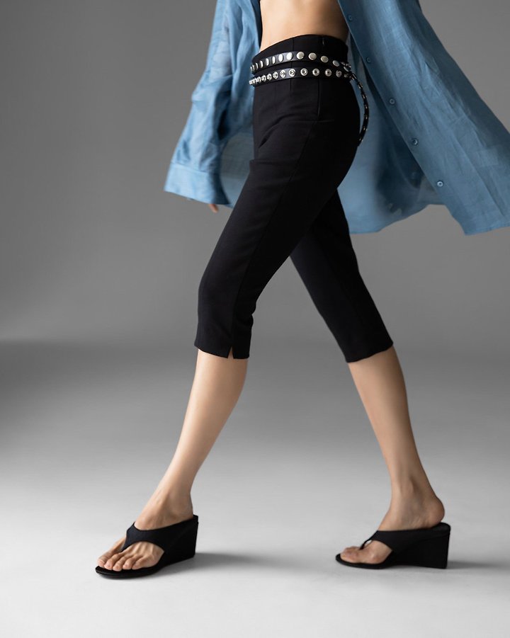 Paper Moon - Korean Women Fashion - #momslook - Center Seam Capri Leggings - 6