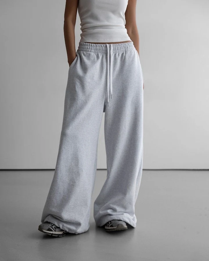 Paper Moon - Korean Women Fashion - #momslook - Classic Oversized Fit Two-Way Sweatpants - 2