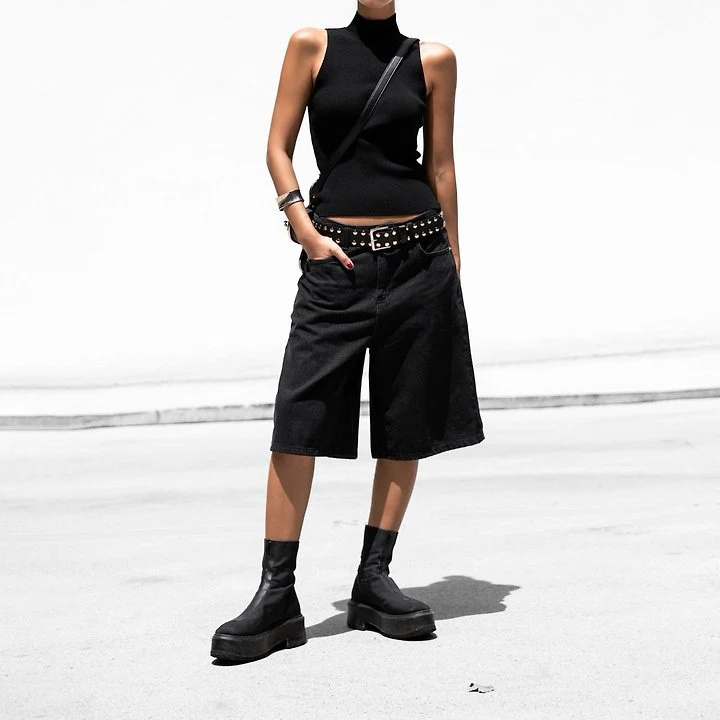 Paper Moon - Korean Women Fashion - #momslook - Classic Wide Bermuda Washed Black Denim Trousers