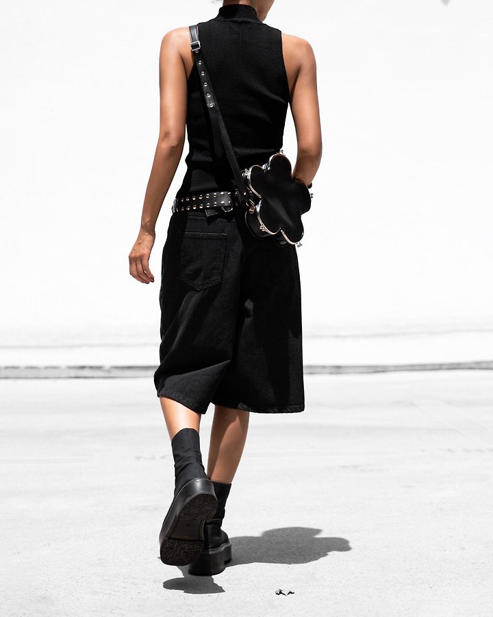 Paper Moon - Korean Women Fashion - #momslook - Classic Wide Bermuda Washed Black Denim Trousers - 2