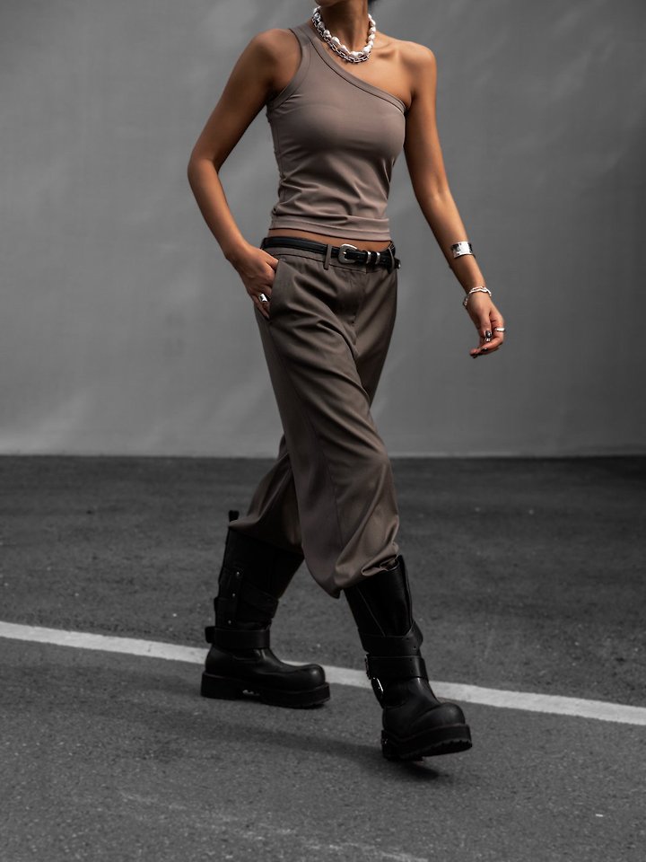 Paper Moon - Korean Women Fashion - #momslook - Diagonal One-Shoulder Tank Top - 5